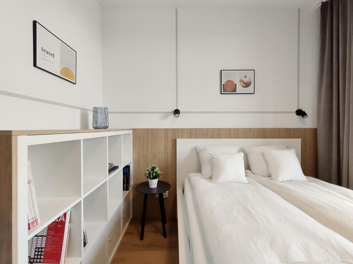 Elegant 3City Apartment With Parking In Gdansk By Noclegi Renters Extérieur photo