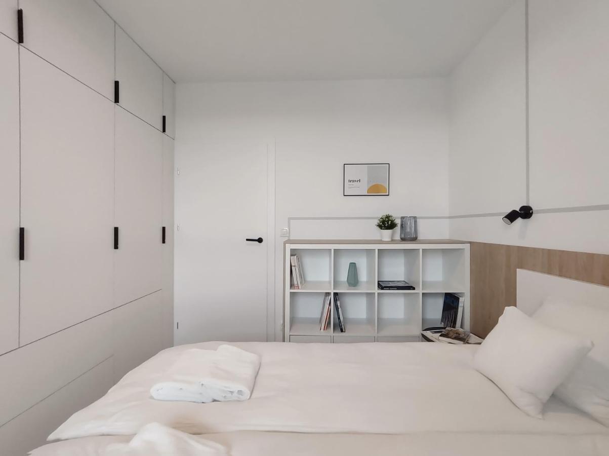 Elegant 3City Apartment With Parking In Gdansk By Noclegi Renters Extérieur photo